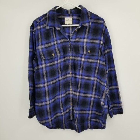 American Eagle Oversized Fit Blue and Black Plaid Flannel Shirt Size Large - Picture 1 of 11